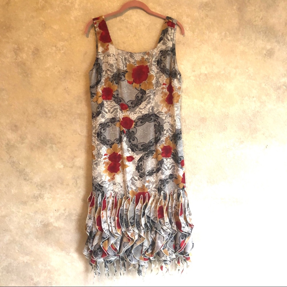 Black red & beige floral snazzy dresses w/ flounce